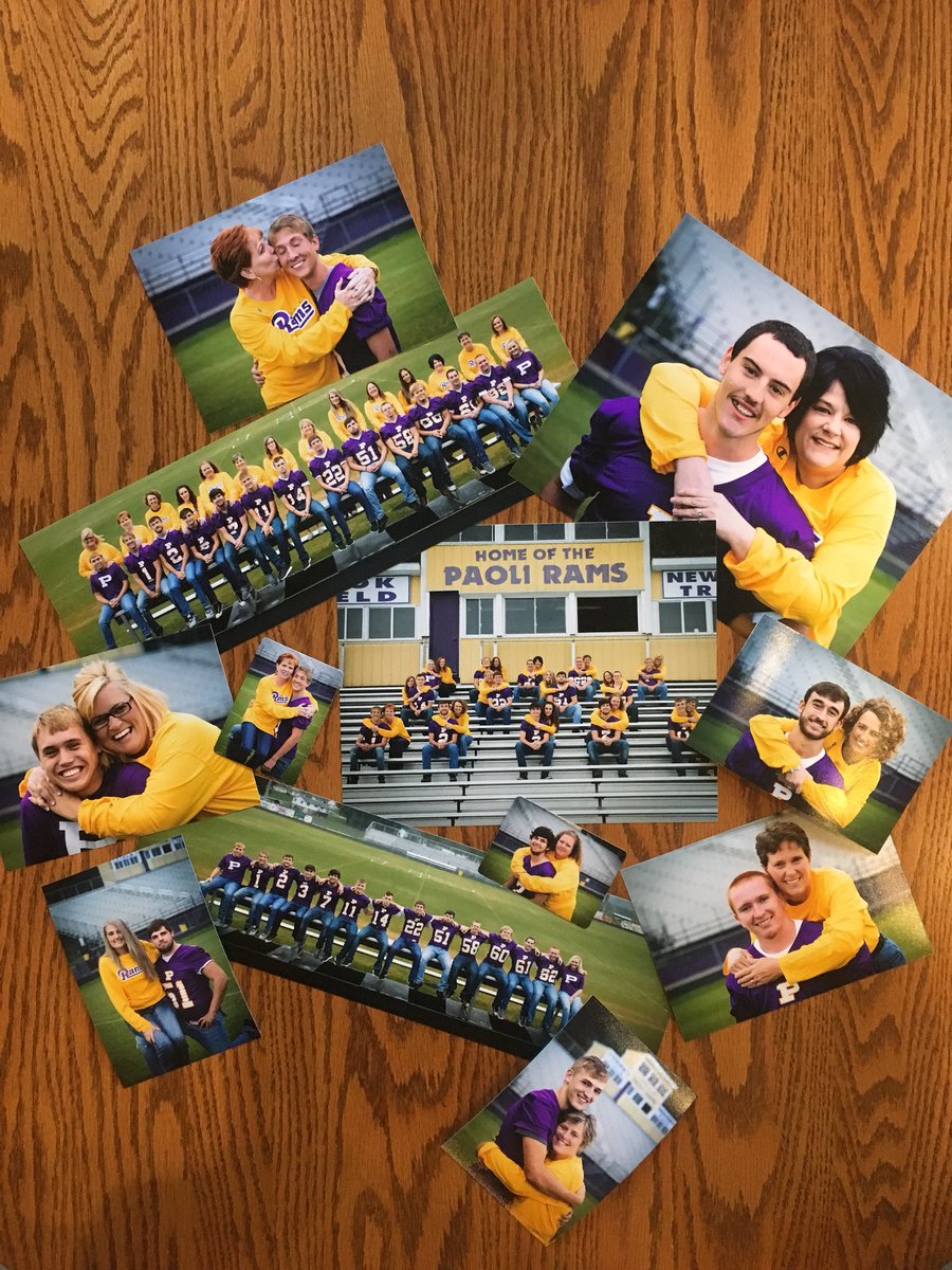 tammynoble86's tweet photo. ๐ seniors & moms photos arrive just in time for the sectional championship! ๐๐ท @mpix #mpixteamloyal #printyourlife https://t.co/fTTuT8xCwo