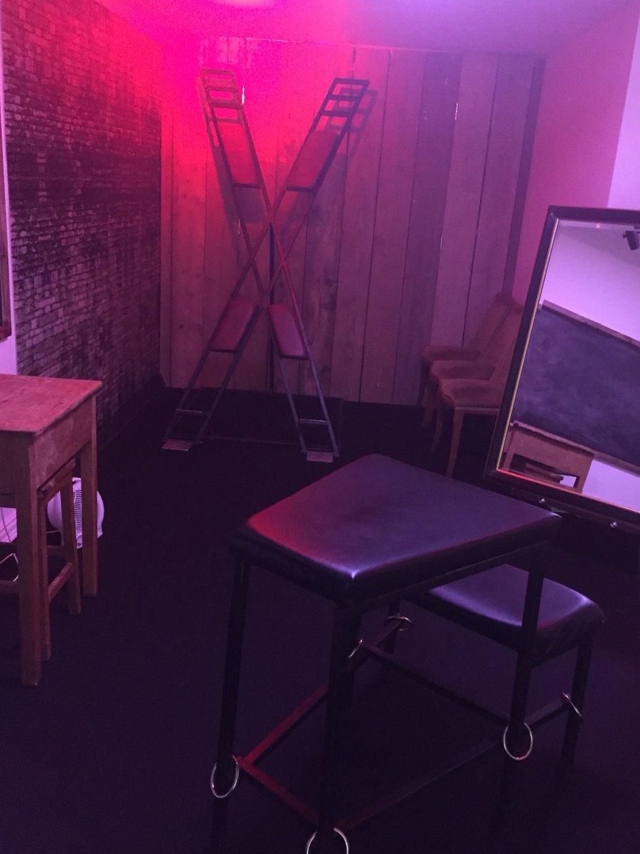 Kinksters_'s tweet photo. Making it happen for the #lucky #group of #kinky #people in our #chamber #studios this evening. #creative #alternative studios #Peterborough https://t.co/rVNh8DfnDz