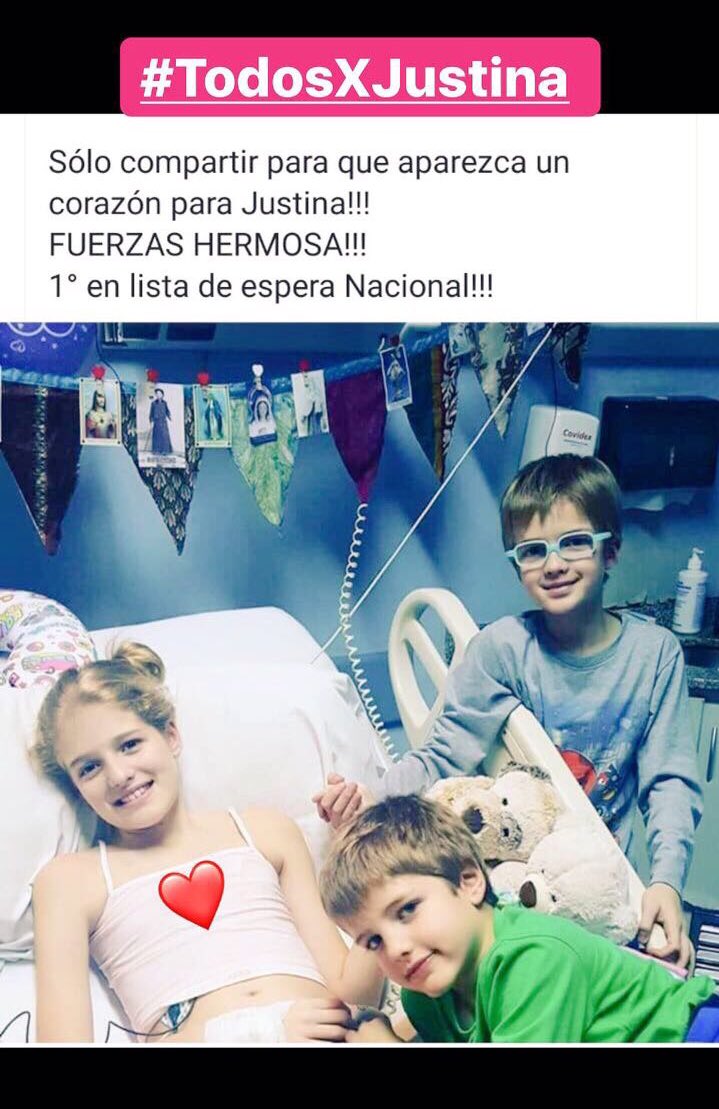 LaTrupSolidaria's tweet photo. #TodosPorJustina ❤️
Ayudemos a compartir esta imagen para que aparezca un corazón para Justina. https://t.co/KRQhnFonpH
