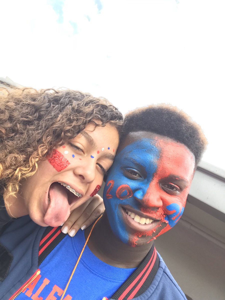 HHS Student Govt. tweet media