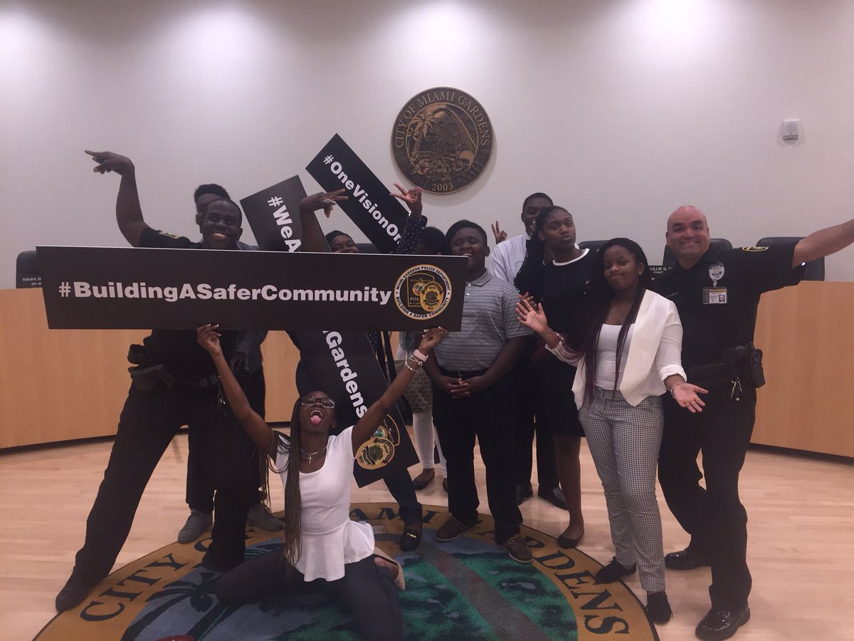 MGPDExplorers's tweet photo. Outstanding meeting tonight. Great job at TEEN court @MDEATInfo.  Your hard work and dedication will pay off @KathyFndzRundle @MGPDFL https://t.co/0Q6bWg1ncd