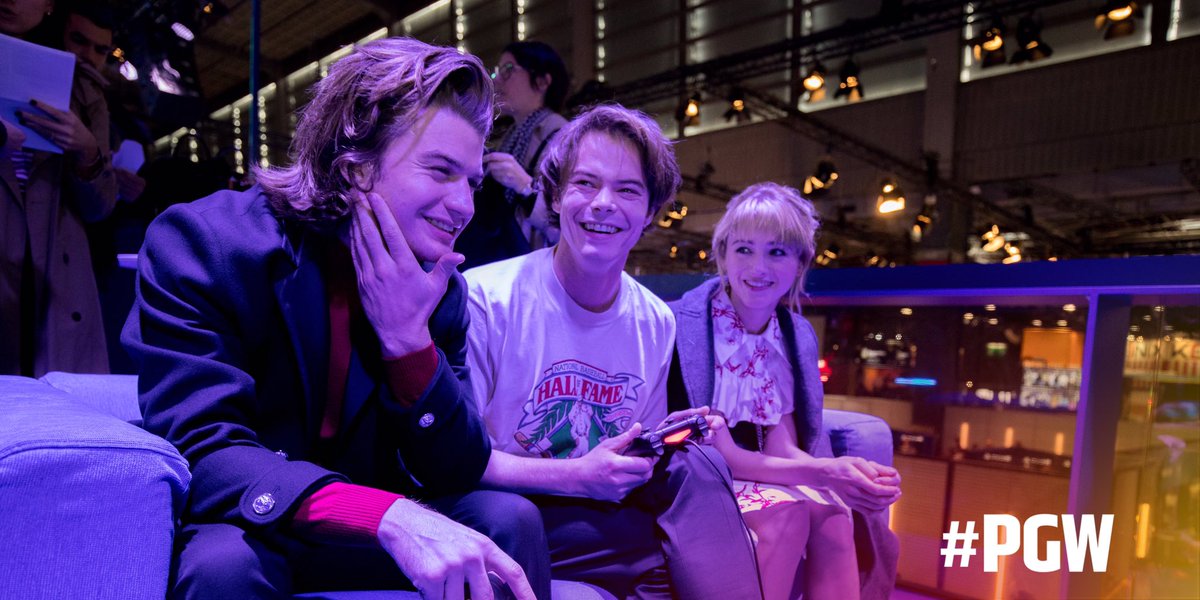 GamzOnly's tweet photo. L'équipe de @Stranger_Things à la #PGW hier ! @NetflixFR  @PlayStation 🔥🔥🔥😀 https://t.co/scycNGWrS1 https://t.co/hTFo7fIDzJ