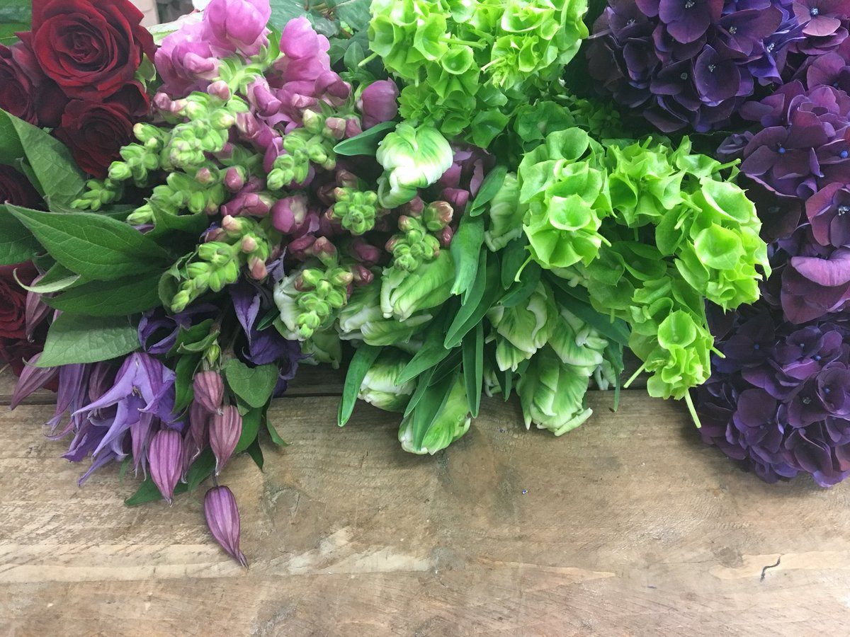 White-Lilac tweet media