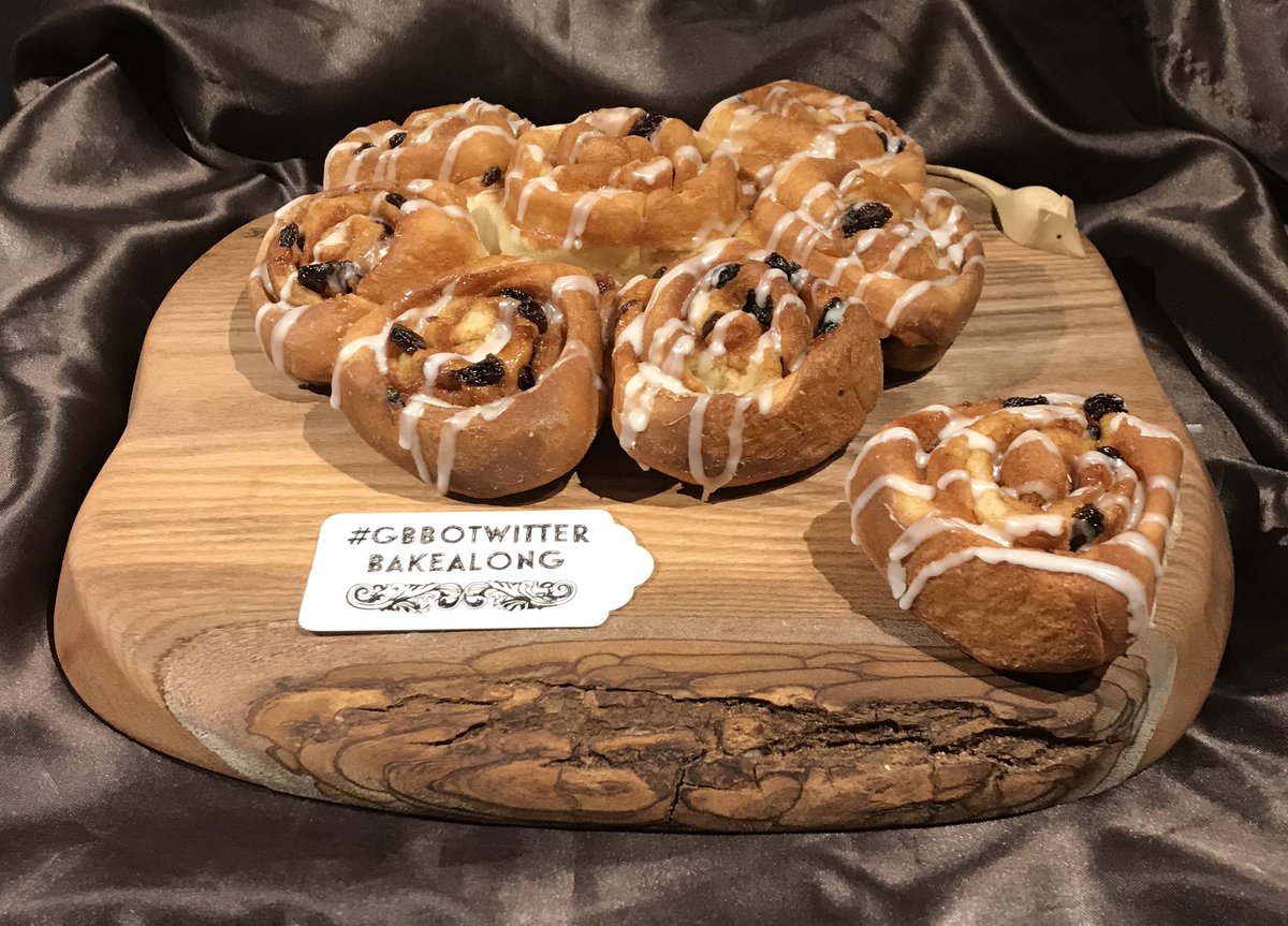 Rob_C_Allen's tweet photo. My 1st #Bread for the #GBBOTwitterBakeAlong Final. Cinnamon Buns #baked in my #Bundt pan. Recipe from #BakeItGreat and this ones mine ☕️ https://t.co/Sx0cprpMuP
