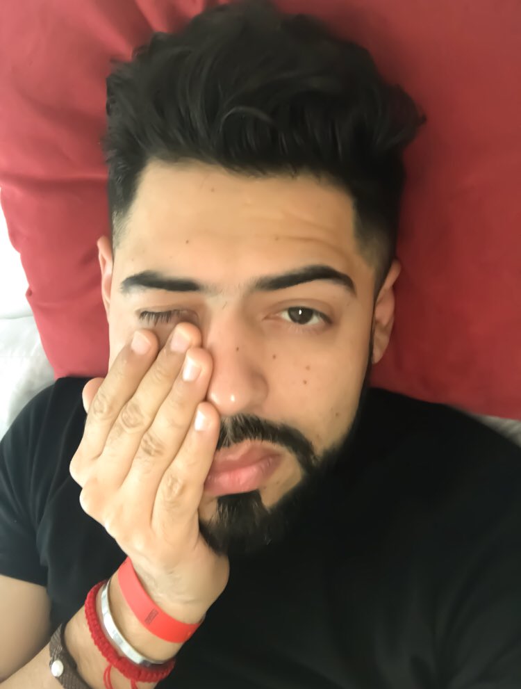 edwinValfier's tweet photo. Que flojera mi gente, por más que descanse esta gripa, no me deja   alivianar;  buenas tardes..,  Bonito Jueves... https://t.co/L2rybpbj8H