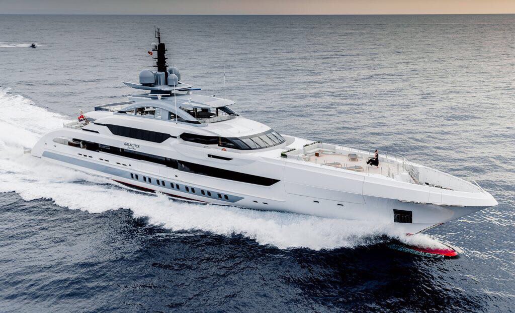 Heesen_Yachts's tweet photo. @FtLauderdaleMag No doubts! the second one featuring #galacticasupernova #FDHF @GPlisson @oossanen https://t.co/LV2qbcWQHj