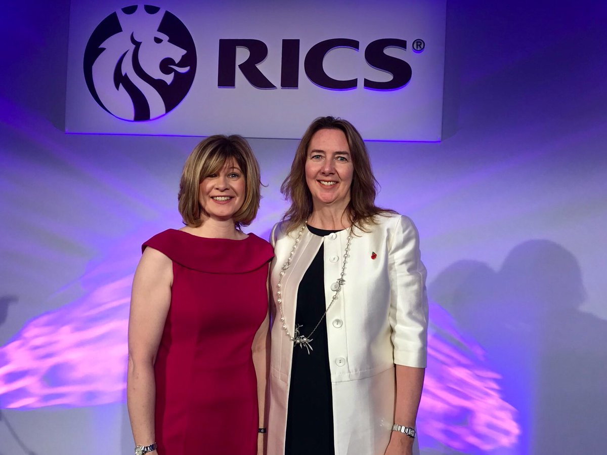 amanda_clack's tweet photo. Great to catch up #RICSGC members ahead of Toronto meeting next week at #RICSAwards today: great members giving time to #RICS as judges/host https://t.co/LRdW6ZDKnI