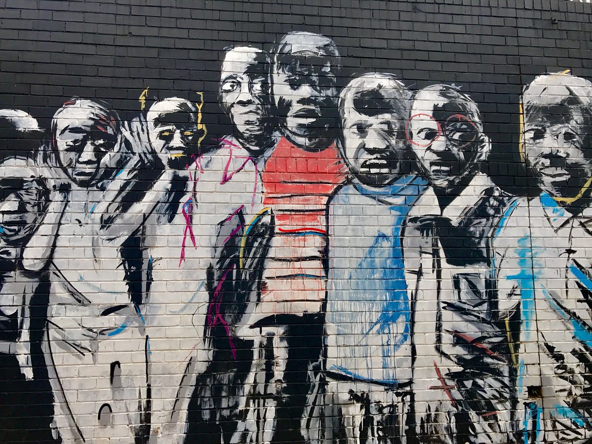 GenMaia4's tweet photo. In and around town 🎇🎆🌇🌆🏙 Johannesburg // All photos taken by me 📷📸 using an iPhone https://t.co/eRAel8bLAO