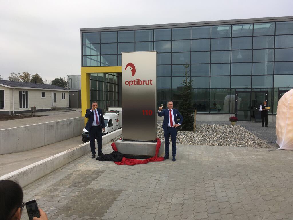 Klaas Knol und Hans Groot Koerkamp. Eröffnung Brüterei Optibrut in Nordhorn. 2. November 2017