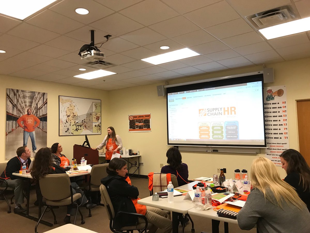 nboesTHD's tweet photo. HR on-boarding Day 2 in full swing @rdc5120! Networking and learning πππ #TeamSCHR @THDJon_RHRM @kellygirlthd https://t.co/sJO6I0tJPw
