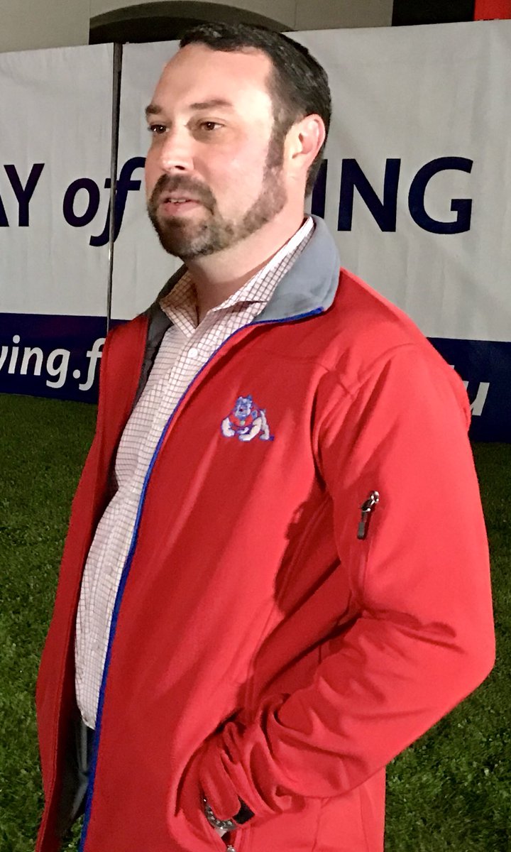 TomUribes's tweet photo. @Fresno_State @PCastadio @asucenardz @LLWhitehouse @MiyasakiMarlene @JosephICastro Going all day cuz he’s a #FresnoStateDOG, see @VictorEBulldog 3pm @cvtksee24 for https://t.co/kl8nOc1htu w VP @PCastadio &amp; #BrianDomingos https://t.co/88k5oqPAww