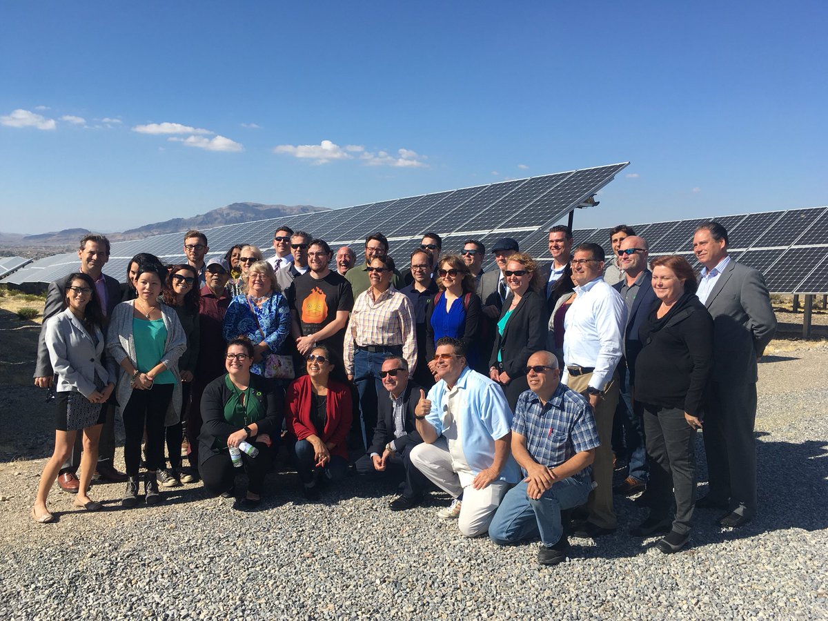 Beautiful day &amp; great people at <a href="/Valley_Electric/">Valley Electric</a> solar tour! <a href="/GreenAllianceLV/">Green Alliance LV</a> <a href="/Senatorspearman/">Dr. Pat Spearman 🥥🌴</a> @SteveYeagerNV @LVchrisbrooks #renewNV #nvleg