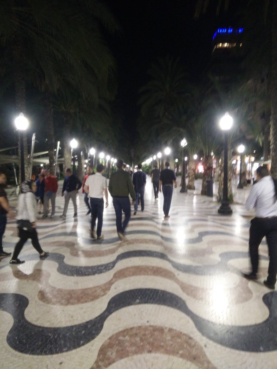 CIPAITMAcc's tweet image. We&apos;ve arrived! #patentladsontour #Alicante