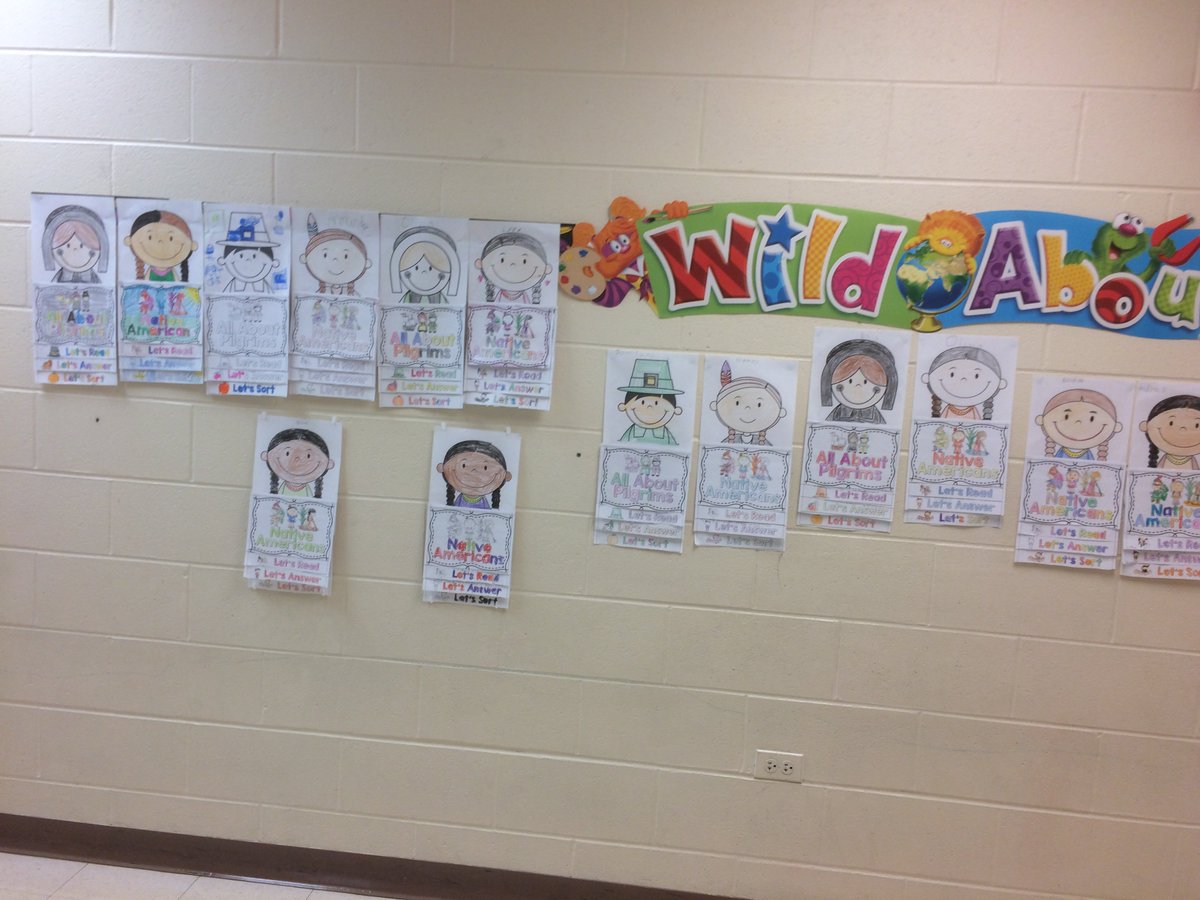 TEdging's tweet image. So proud of what my little ones can accomplish when they try hard! Closed reading, pilgrims, &amp;amp; Native Americans! Phew 😅! #D109Pride