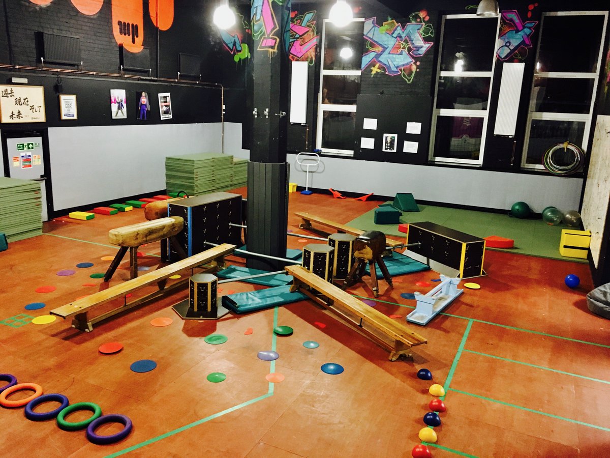 MovementPark813's tweet photo. Give your kids a @activeforlife Start - Physical Literacy is the gate way to a staying active #parentslead #playasUGROW #ninja #ThrowCatch https://t.co/I2sEdre8zy