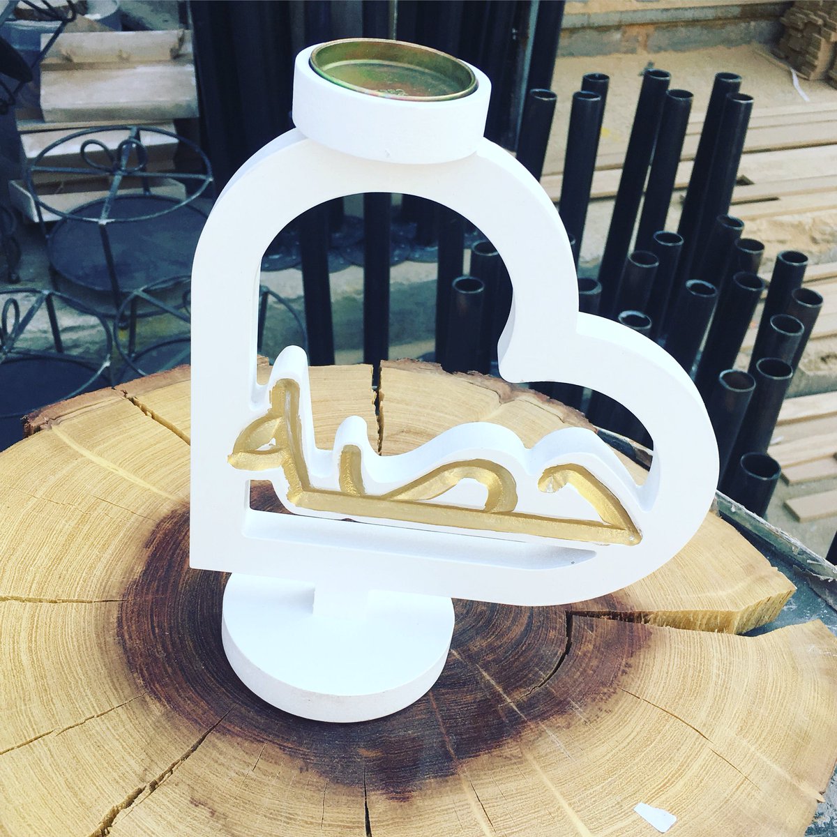 bvH9nmd94ElKVBw's tweet image. مباخر حسب الطلب