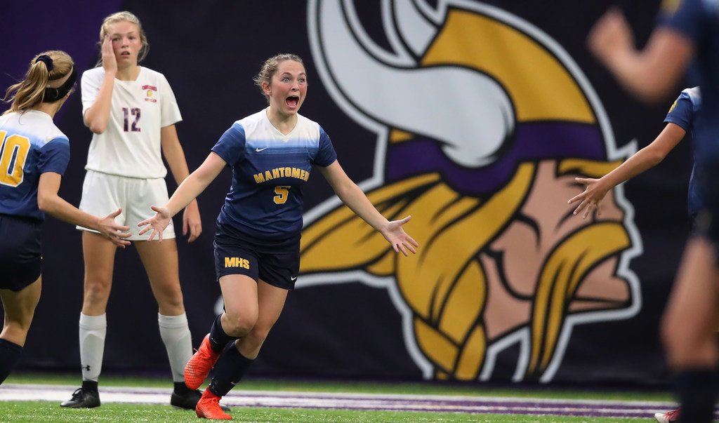 StribSports's tweet photo. Neither Mahtomedi goal-scorer knew right away that she had actually scored. And now the Zephyrs are champs. https://t.co/x5WeYVLSy4 #mshsl https://t.co/tap0iD7wYt