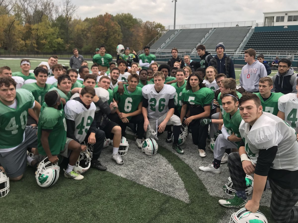 MayfieldFB's tweet photo. Just a bunch of Dudes All From Mayfield trying to Shock The World Tomorrow! #ShockIt #ForMyBros #ForMySchool #ForMyCommunity #NoRecruiting https://t.co/f2C0g60ABu