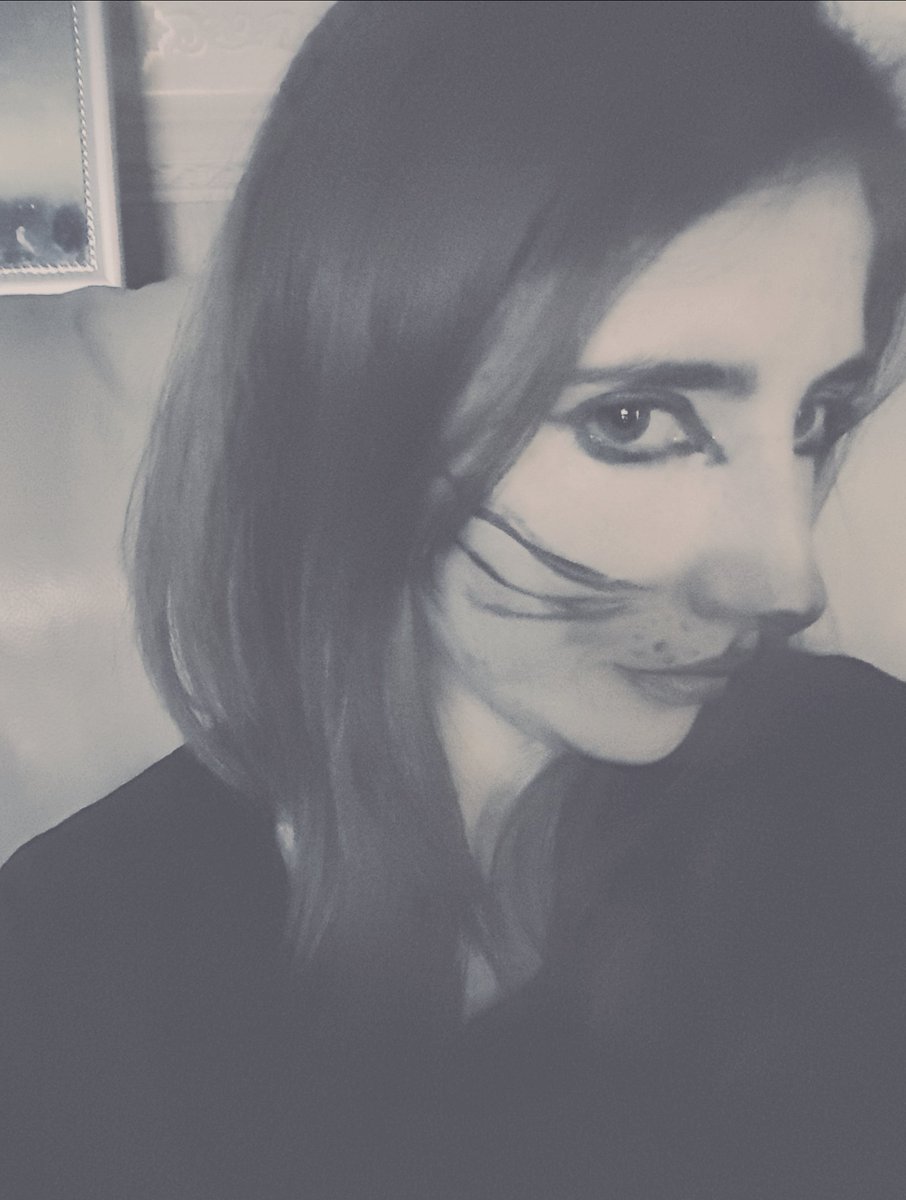 b_meely's tweet photo. #wearyourwhiskers still raising for @BDCH woofs &amp; meows who need support every little helps! See previous tweets for link to my #Justgiving https://t.co/pB5wuq0gs3