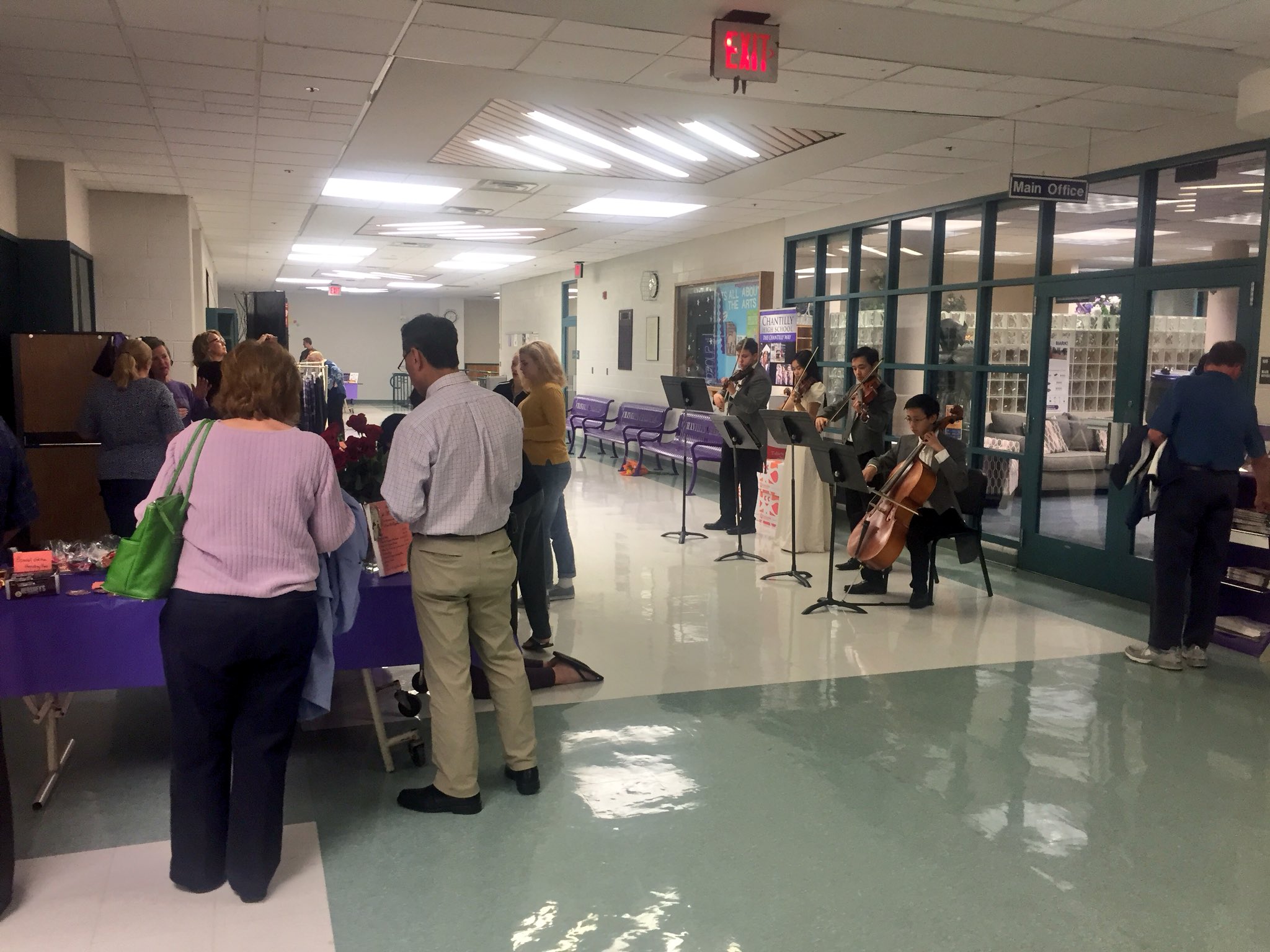 Chantilly High School on Twitter "A busy night at CHS! Robotics team