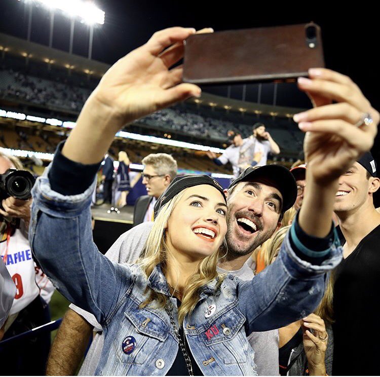 #EarnedHistory <a href="/KateUpton/">Kate Upton</a> <a href="/JustinVerlander/">Justin Verlander</a> <a href="/astros/">Houston Astros</a> 
instagram.com/p/BbAk2icBHKq/