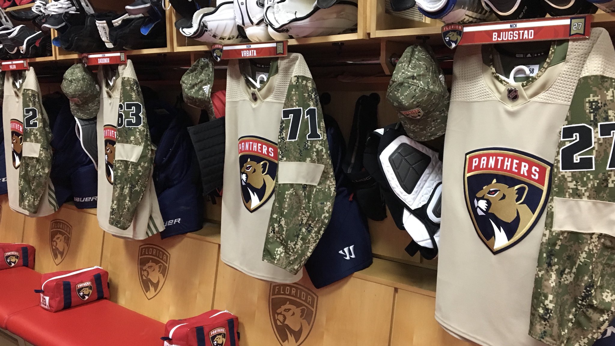 Some pics of the boys in their military appreciation jerseys. :  r/FloridaPanthers
