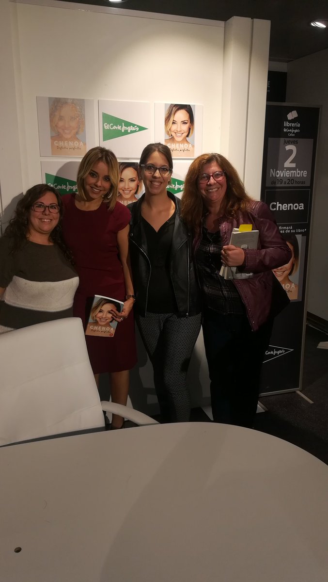 SGRomy's tweet photo. @Chenoaoficial te lo repito igual que cuando llegaste estabas RADIANTE!!!! Mil gracias me encantó verte de nuevo!! https://t.co/CYdniMVm8p