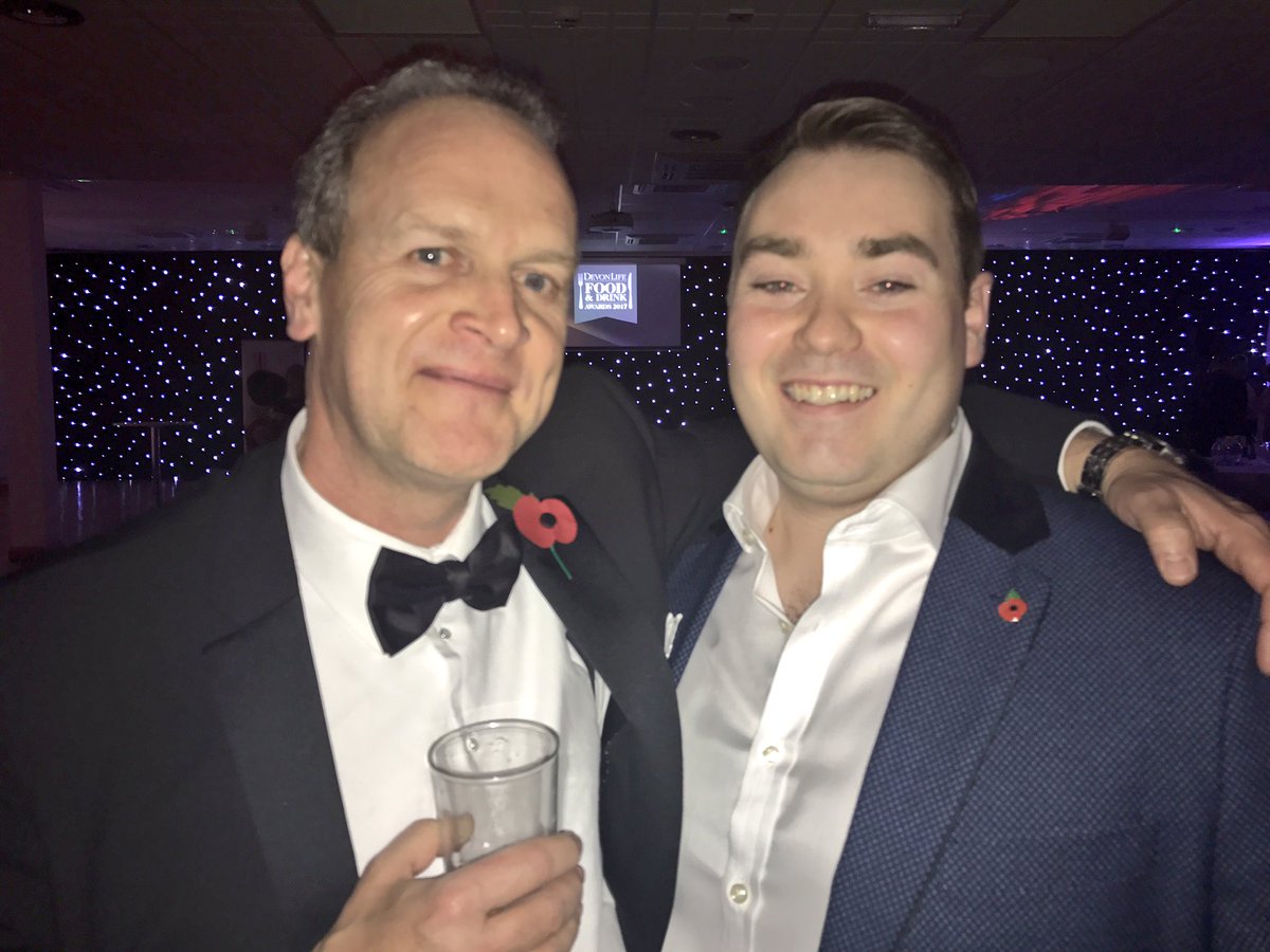 VOGUE TR tweet media