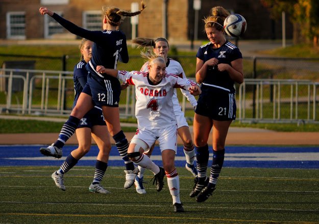 AcadiaAthletics's tweet photo. RECAP: Axewomen shutout X 2-0 to advance to AUS semi-finals. https://t.co/USPXtiYi6p https://t.co/3RRsSQwWYR