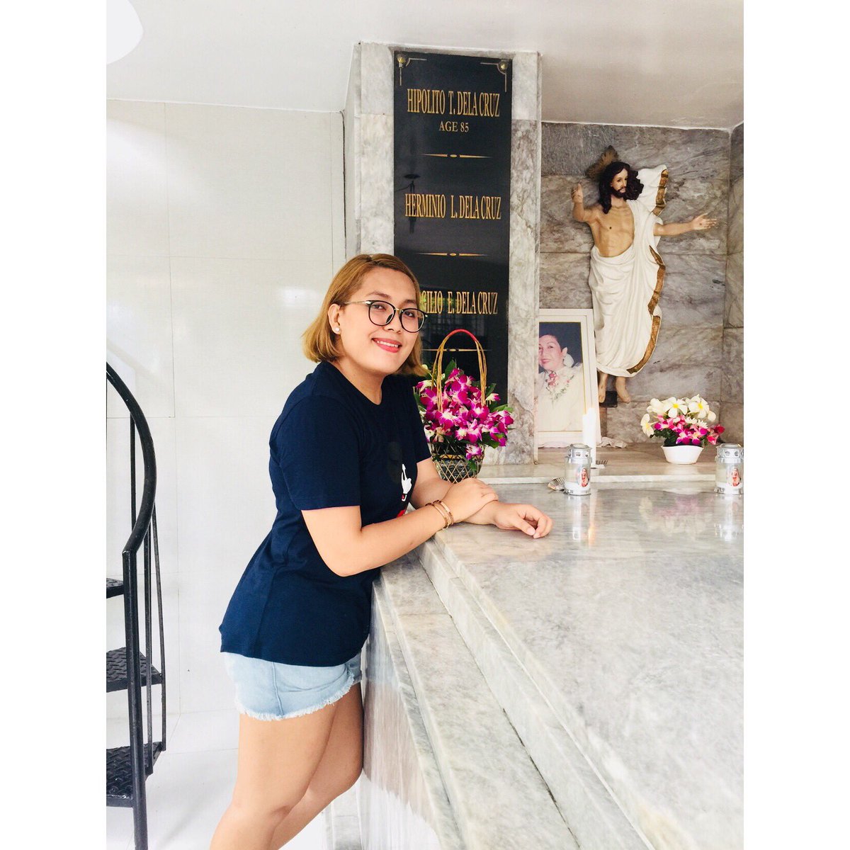 arci0919's tweet photo. I MISS YOU PAPA ❤️😭 https://t.co/ZPzGw5eLDA