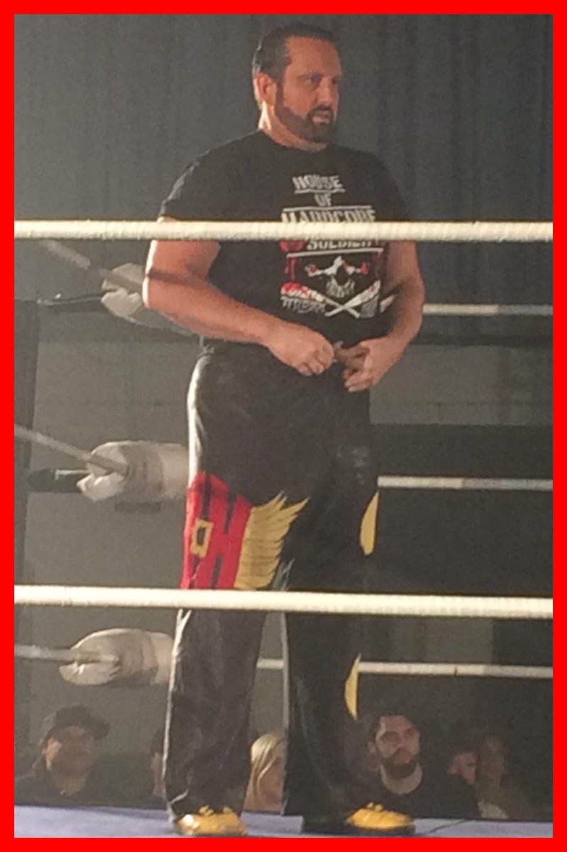 NeilLiamSOLOMON's tweet image. @THETOMMYDREAMER @SuperstarProms Me, my Bro and my nephews had a great time in Coventry last week. Thank you for a brilliant show.