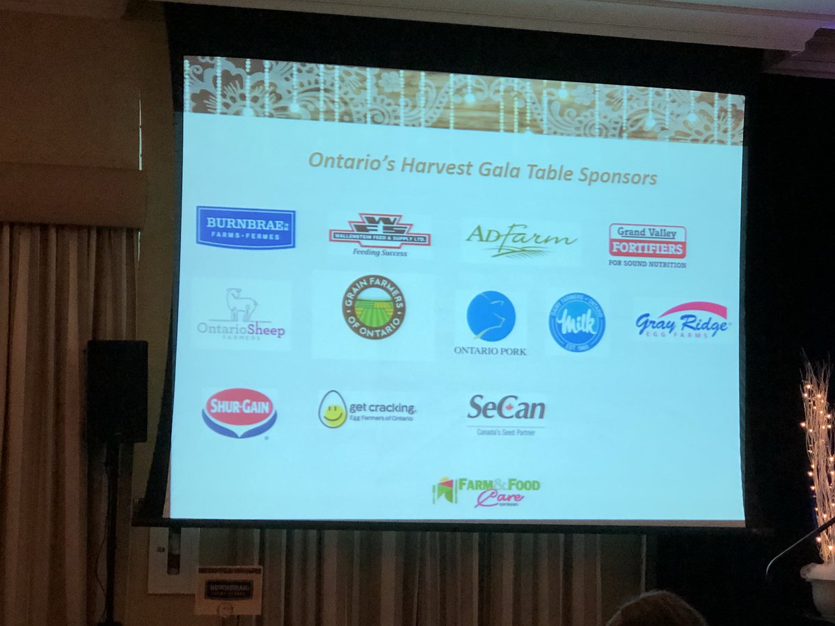 BurnbraeFarms's tweet photo. What a great evening. Thank you @FarmFoodCareON for bringing all these great farmers and partners together to celebrate #Ontag #FFC17 https://t.co/h9MdYySIQ7