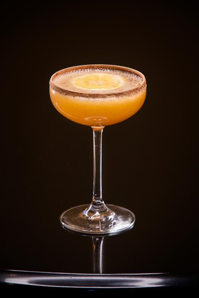 ShopGrandCanal's tweet photo. Dance (and drink) your way to the weekend with this delicious Island Dancer from @Table10LasVegas. 💃🍹 https://t.co/VR4CDd2K0J
