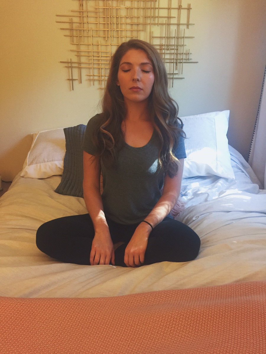 PCOS_Project's tweet image. Feeling Stressed? Meditate! Stress is to blame for lack of sleep, digestive issues, skin issues, etc. #NationalStressAwarenessDay17