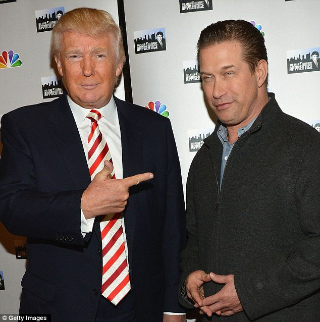 Photoshop166's tweet photo. @realDonaldTrump @steelernation36 #photoshop you with a #celebrity for $5 on #Fiverr 
#Trump
#Twitter
#USCATHENA
#BigBangTheory
#AskRandomizer
LINK : https://t.co/JQenIsrx8o https://t.co/al0UYdbzoK