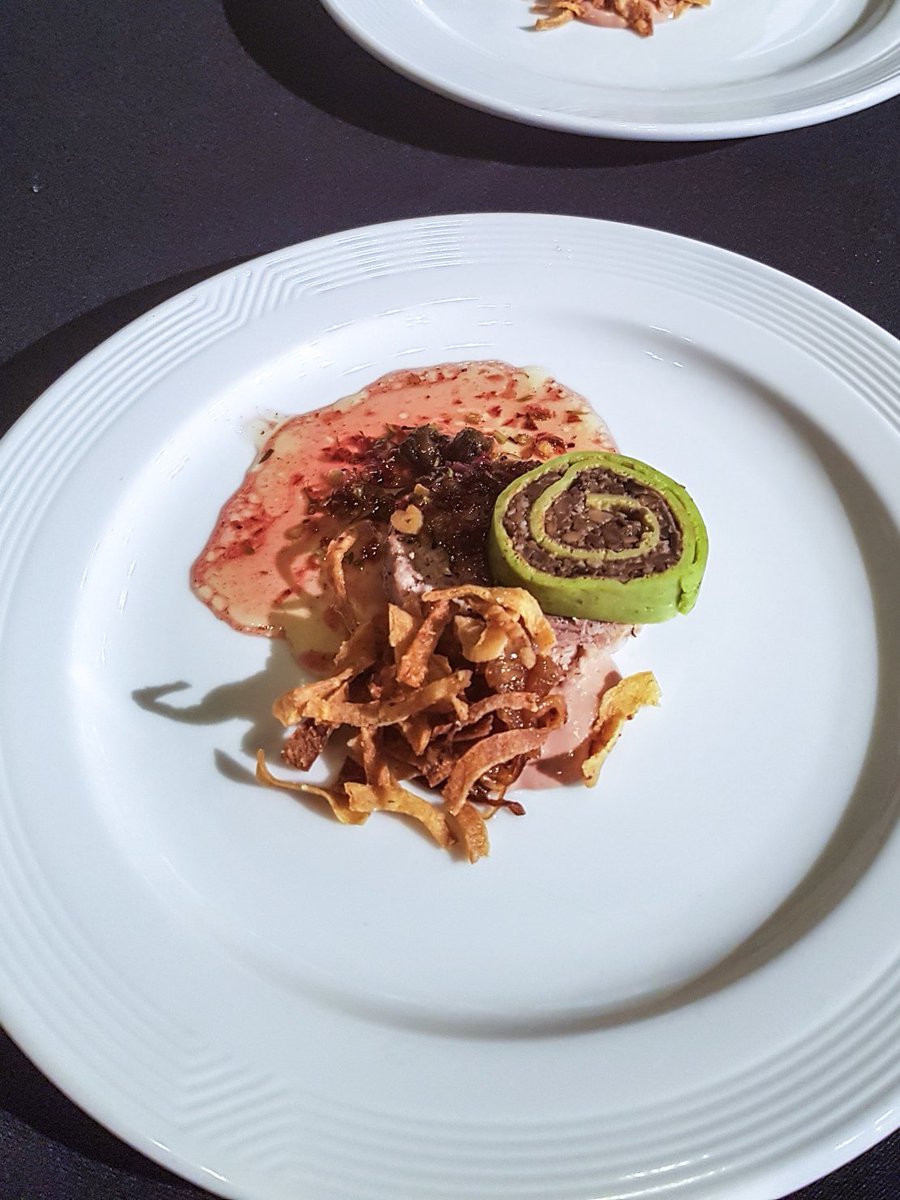 GKitchenParty's tweet photo. .@chefjohnmacneilβs veal breast and veal parfait with porcini and parsley crepe, hibiscus and brown butter. π·:Four Shadows. #GMPCalgary https://t.co/u1JeGVCFhd