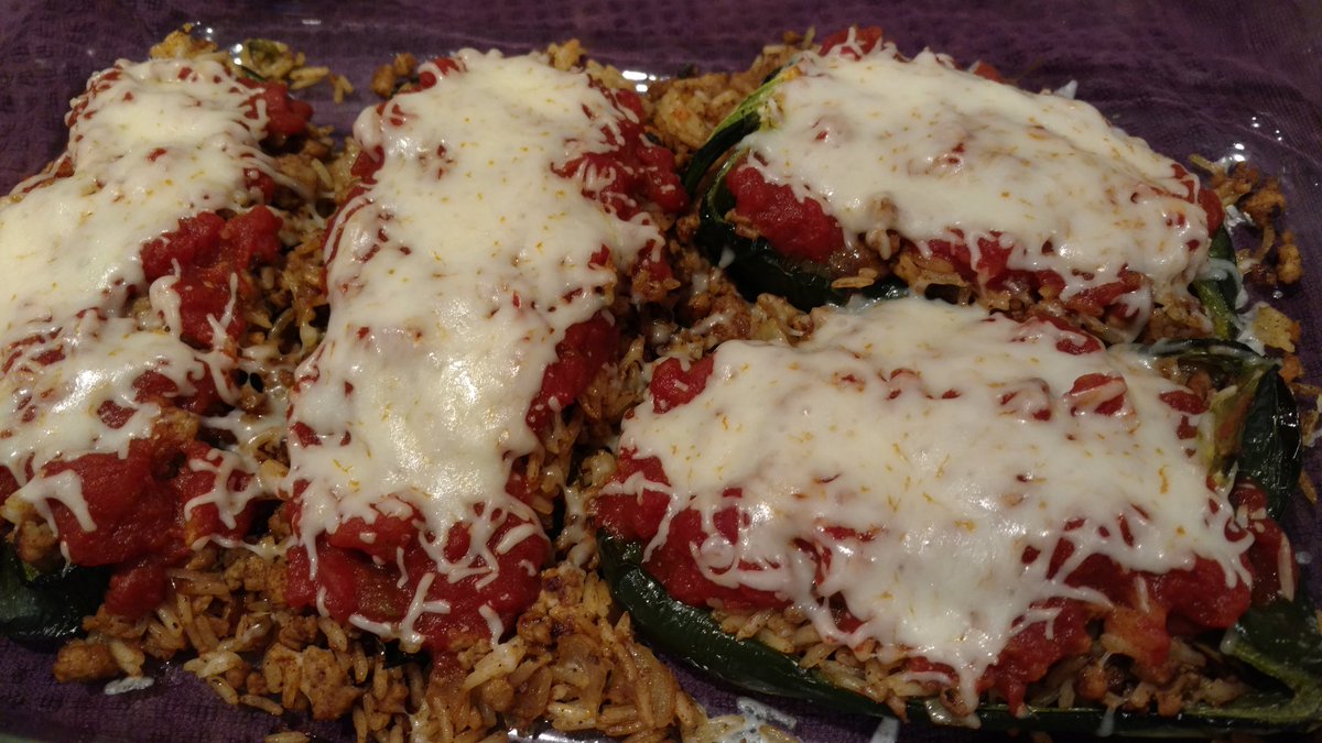 sawedgewood's tweet photo. Final HF meal of the week, Turkey Chiles Rellenos. Made these extra spicy by using all of the spices and jelepeno in the pack. @HelloFresh https://t.co/81CLtkfwro