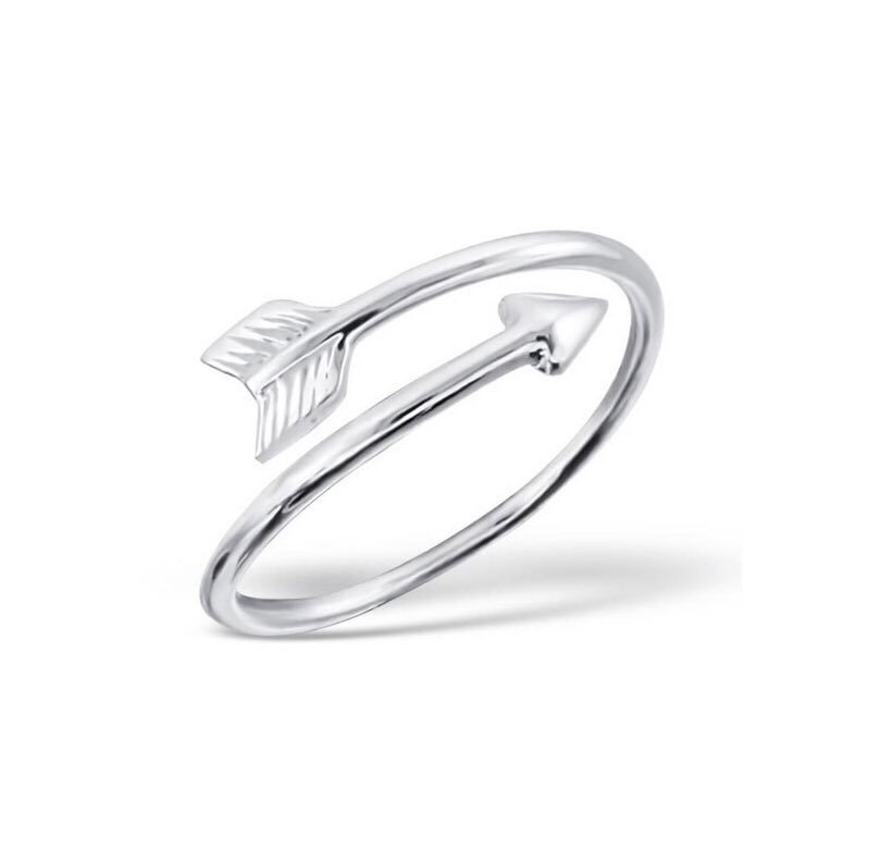 BEFlTMOTlVATION's tweet photo. Obsessed with this arrow ring from➶https://t.co/5KSiFge1F0 https://t.co/QJX6aDm2XE