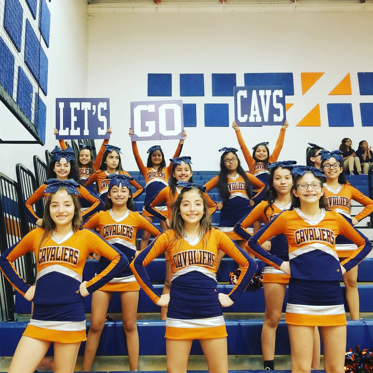 MPorras_EHS's tweet photo. #CavPride #TeamSISD #CavalierCheer https://t.co/pAXQcqSRFb