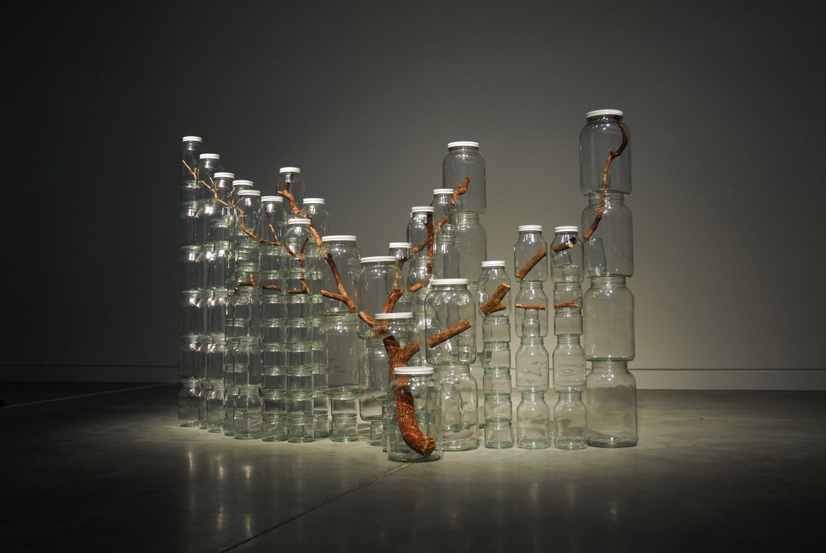 womensart1's tweet image. Japanese artist Naoko Ito, Ubiquitous, 2011 #womensart