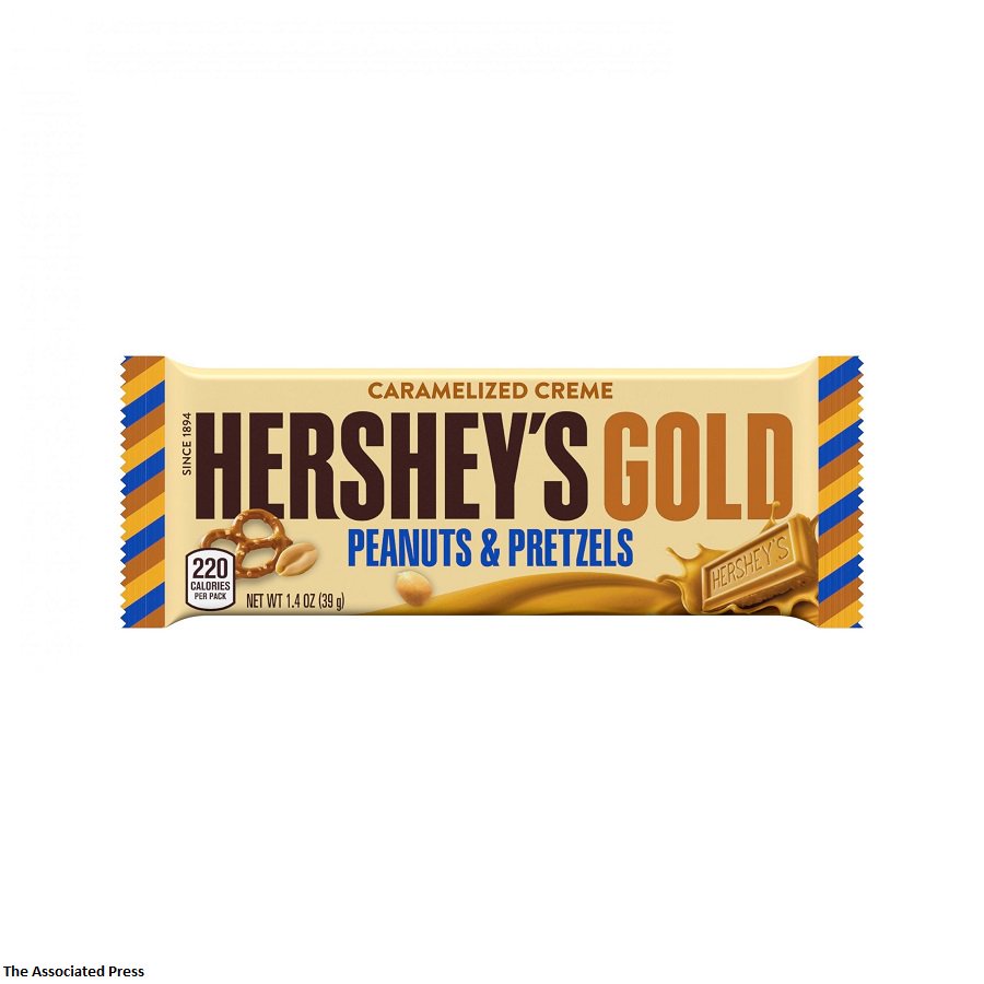 GMA's tweet photo. The first new candy bar to carry the Hershey's name since 1995 is set to hit shelves next month: https://t.co/nDwvLBGHc8 https://t.co/IztQR5vbVj