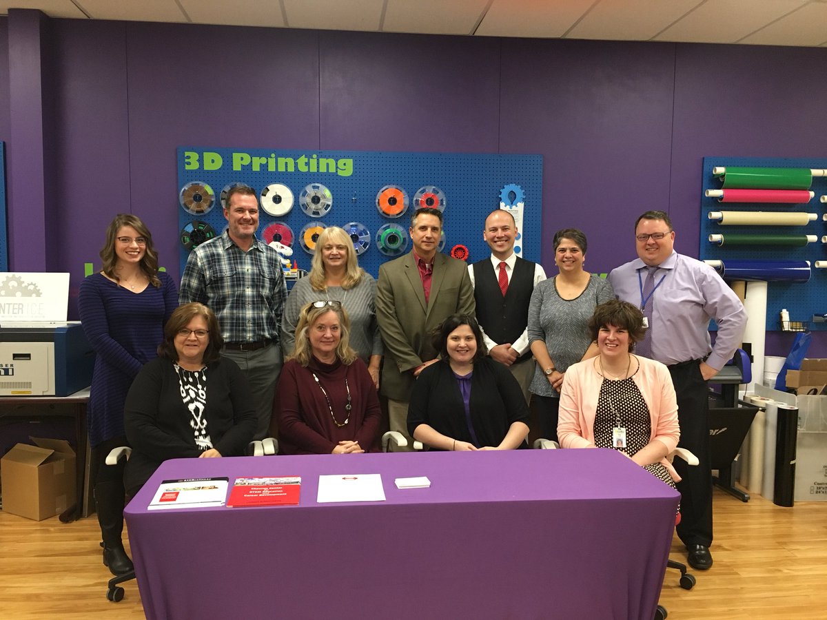 A GREAT day two @CarnegieSciCtr STEM Pathways training for regional partners at <a href="/wiu_centerice/">WIU Center I.C.E.</a> !  Thank you <a href="/QuercusPrinus/">Judd R. Pittman</a> and <a href="/PADeptofEd/">PA Department of Education</a>