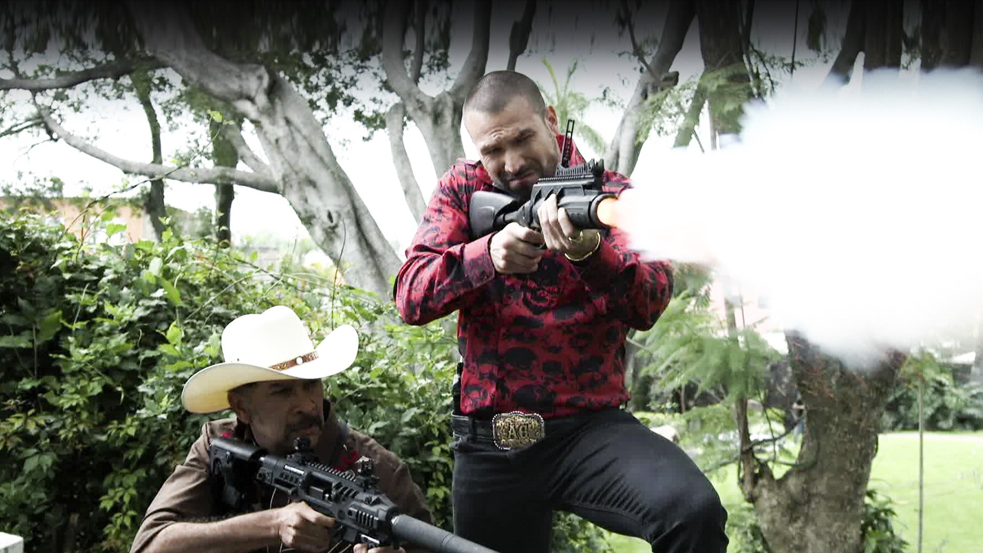 Camisa sombrero y mas cuanto cuesta vestirse como narcotraficante El Diario de Finanzas
