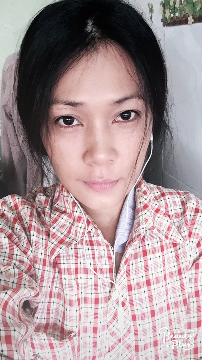 DinhYNhung's tweet photo. Newmovie #dinhynhung #actress #vietnam #saigon #latmat #lyhai https://t.co/0DlKk4K2iN