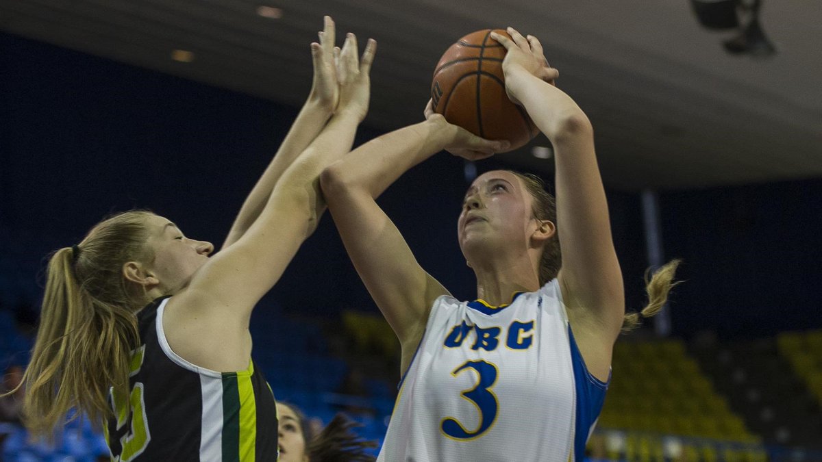 ubctbirds's tweet photo. 🏀 WBBALL | T-Birds begin road swing with big test in Calgary. #GoBidsGo

READ: https://t.co/XUAbBdVh6I https://t.co/pjeiZYQtK2