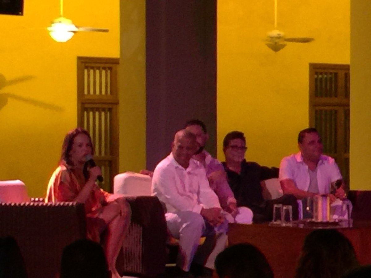 angierhodas's tweet photo. Hoy: homenaje a #HugoAlandete en el II @ClaveCartagena con el inigualable #NeneDelReal, @CARLDIAZR @BORISGARCIA y #HuguitoAlandete https://t.co/fRXFh1lMve