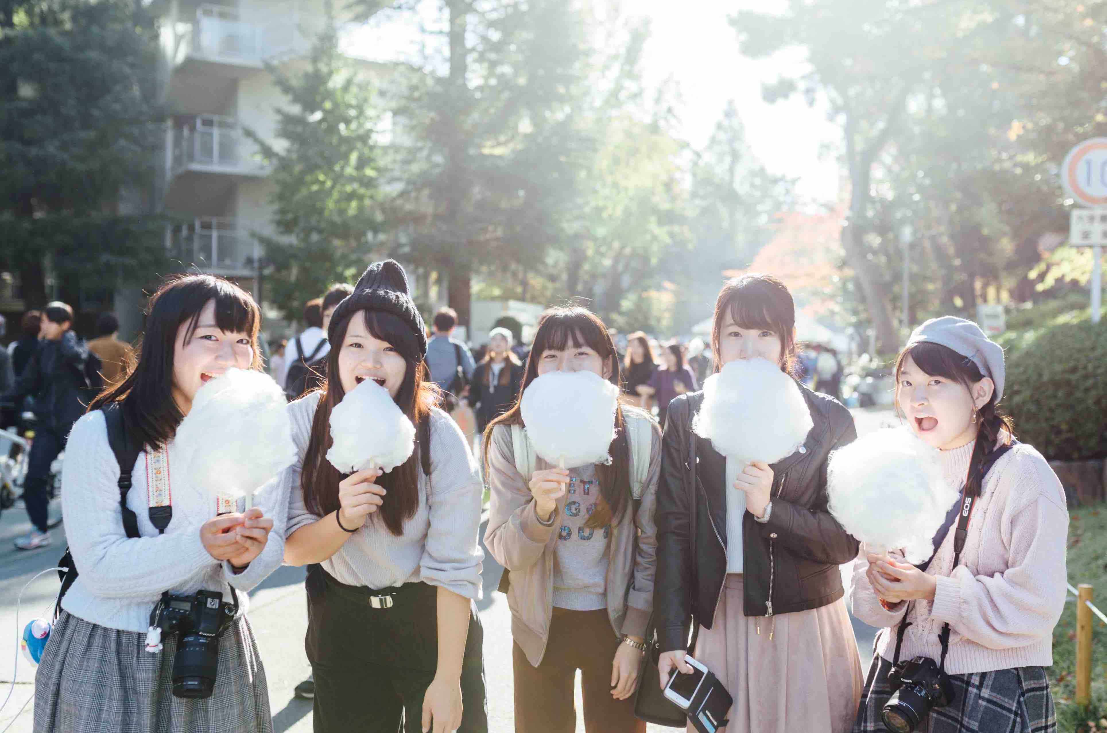 ブームスポーツ編集局 学祭スナップ17 ブースポカメラマン白井 Shilaxumaが 関西大学統一学園祭 をぐるぐる回ってみなさんの学祭スナップを撮影させていただいています カモンヘイ青春 Kandai 関大 T Co Flng6bbitu Twitter