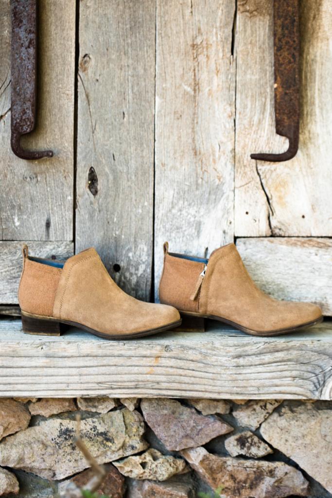 toms toffee suede wedge bootie