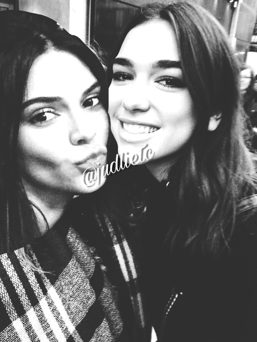 Happy birthday for kendall jenner    ps. iya manip nya sampah engga usah dijelasin  