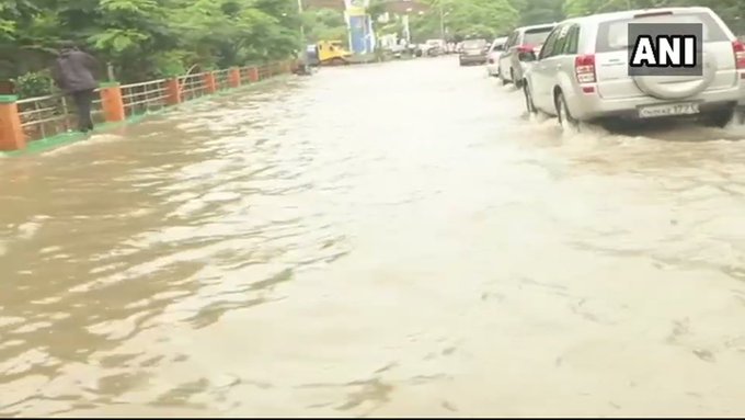ट्विटर पर छबि देखें